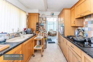 Kitchen- click for photo gallery